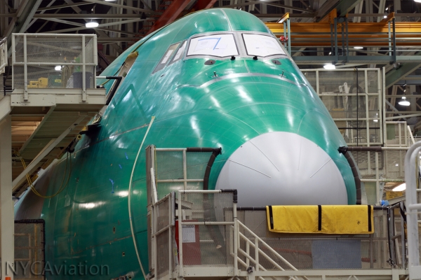 747-8F nose