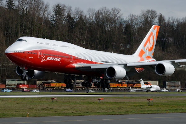 Boeing 747-8I moments from touchdown. (Photo by Daniel T Jones) Boeing 747-8I moments from touchdown. (Photo by Daniel T Jones)