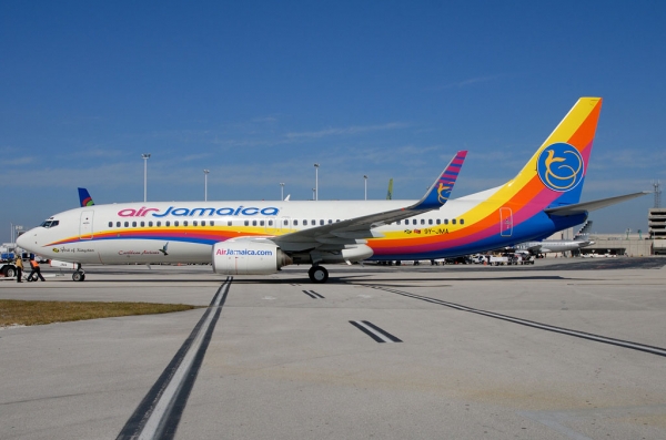 Air Jamaica 737-800 9Y-JMA at FLL. (Photo by Art Brett)