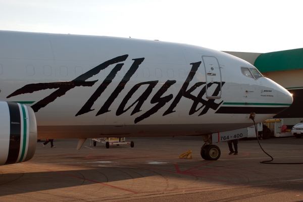Alaska Airlines Cargo 737-400 Combi. (Photo by Tad Carlson)
