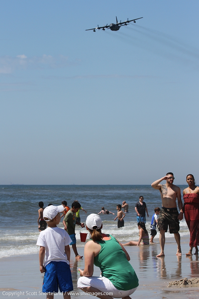 fans-watch-a-c-130-from-westhamptons-106th-rescue-wing-photo-scott-snorteland
