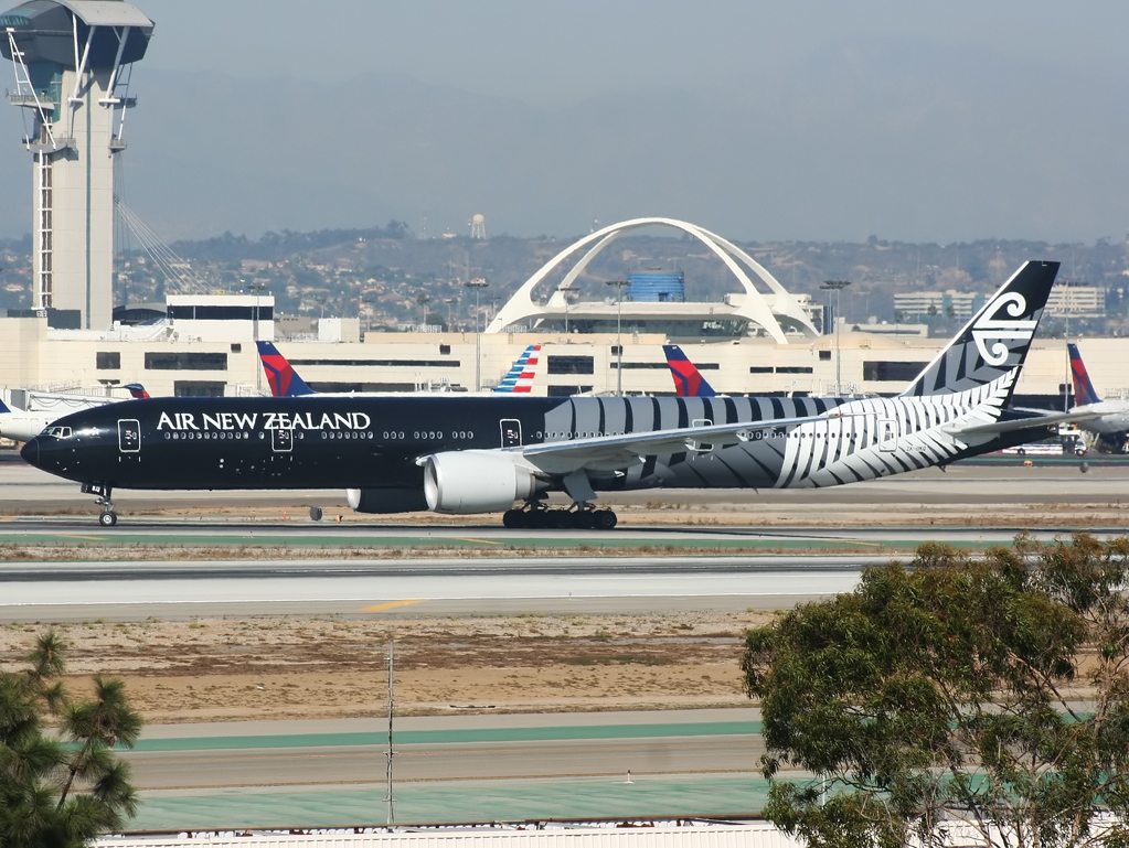 Photo by Delta 777LR