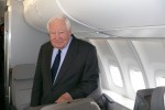 747 designer Joe Sutter on the upper deck of the 747-8I. (Photo by Chris Sloan/Airchive.com)