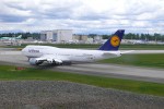 First Lufthansa 747-8I prepares for delivery flight to Frankfurt. (Photo by Chris Sloan/Airchive.com)