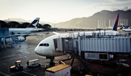 Early morning at HKG