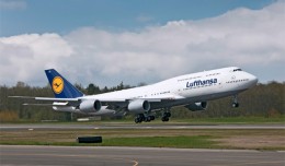 Lufthansa's first Boeing 747-8 Intercontinental (D-ABYA) takes off on a test flight. (Photo by Boeing)