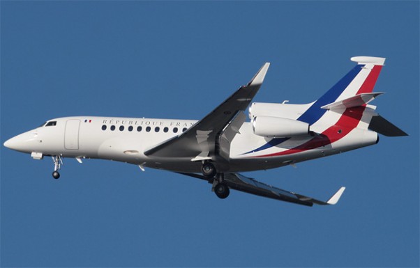 French Air Force Dassault Falcon 7X (F-RAFA) on approach to JFK for the United Nations General Assembly 2010. (Photo by Tom Turner)