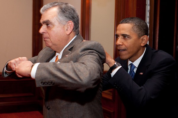Transportation Secretary Ray LaHood goofing off with President Barack Obama at the White House. (Photo by Pete Souza/White House)